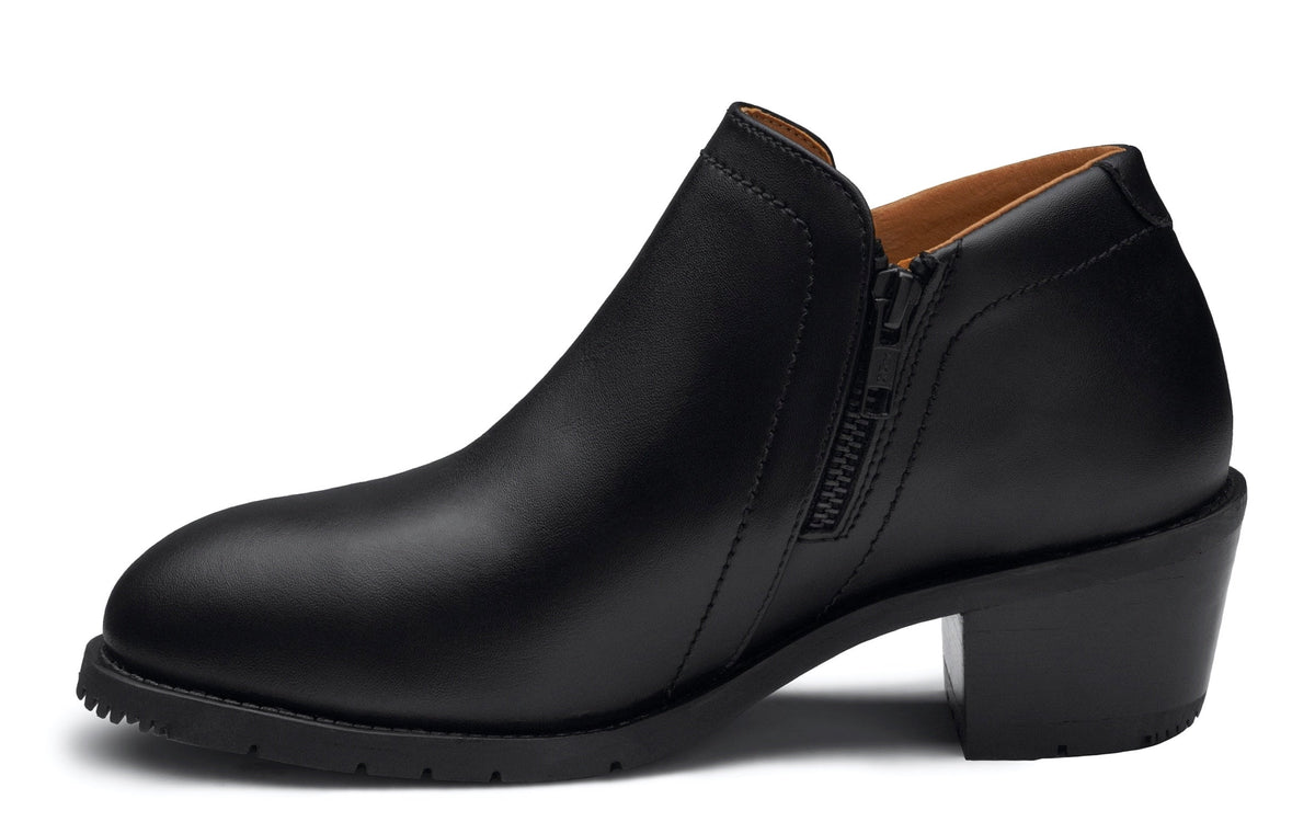 Xena Gravity women’s steel toe work booties in Vegan Blackout
