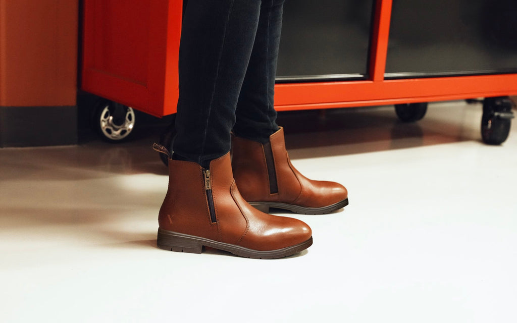 Xena Omega women’s steel toe zip-up work boots in Bourbon Brown