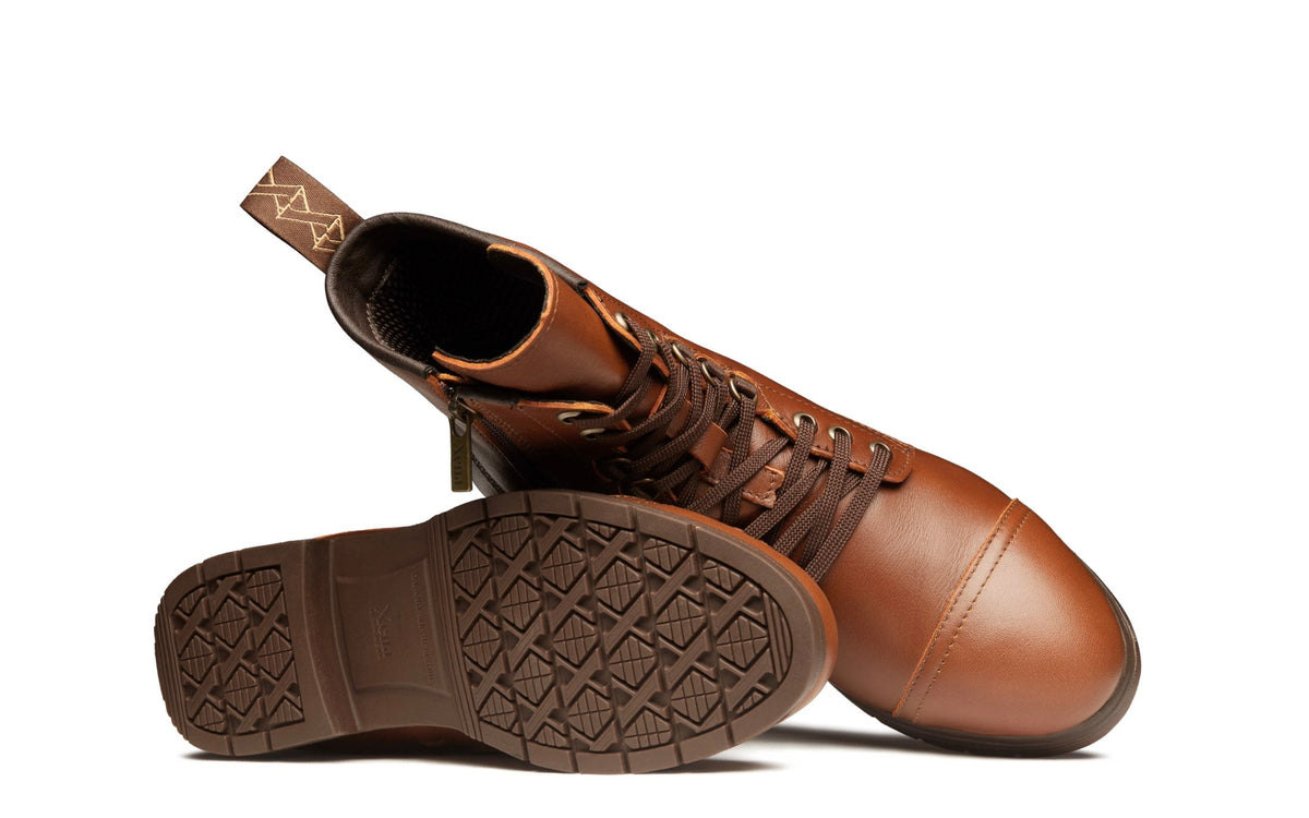 Xena Spice women’s steel toe lace-up work boots in Mystic Dune