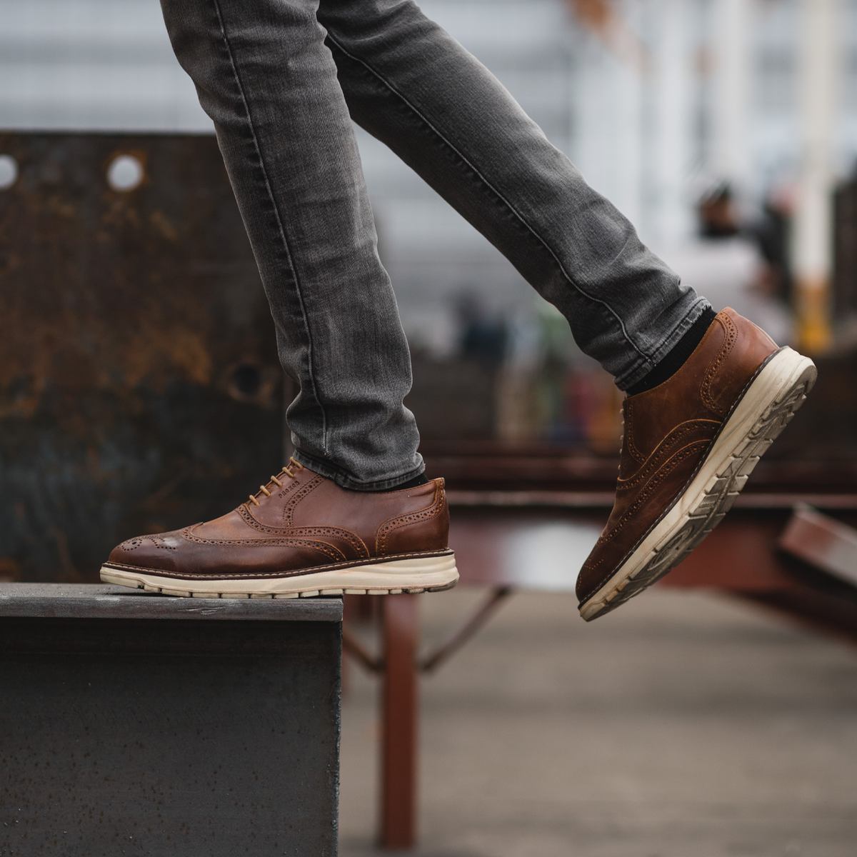 Proxon Volta Steel Toe Wingtip Oxford Work Shoe – Amber